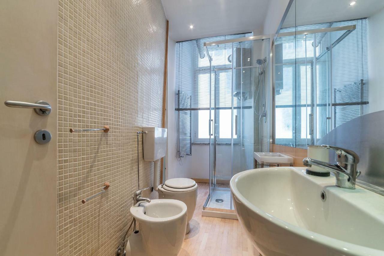 San Giovanni & Colosseo Roomy Flat Roma Eksteriør bilde