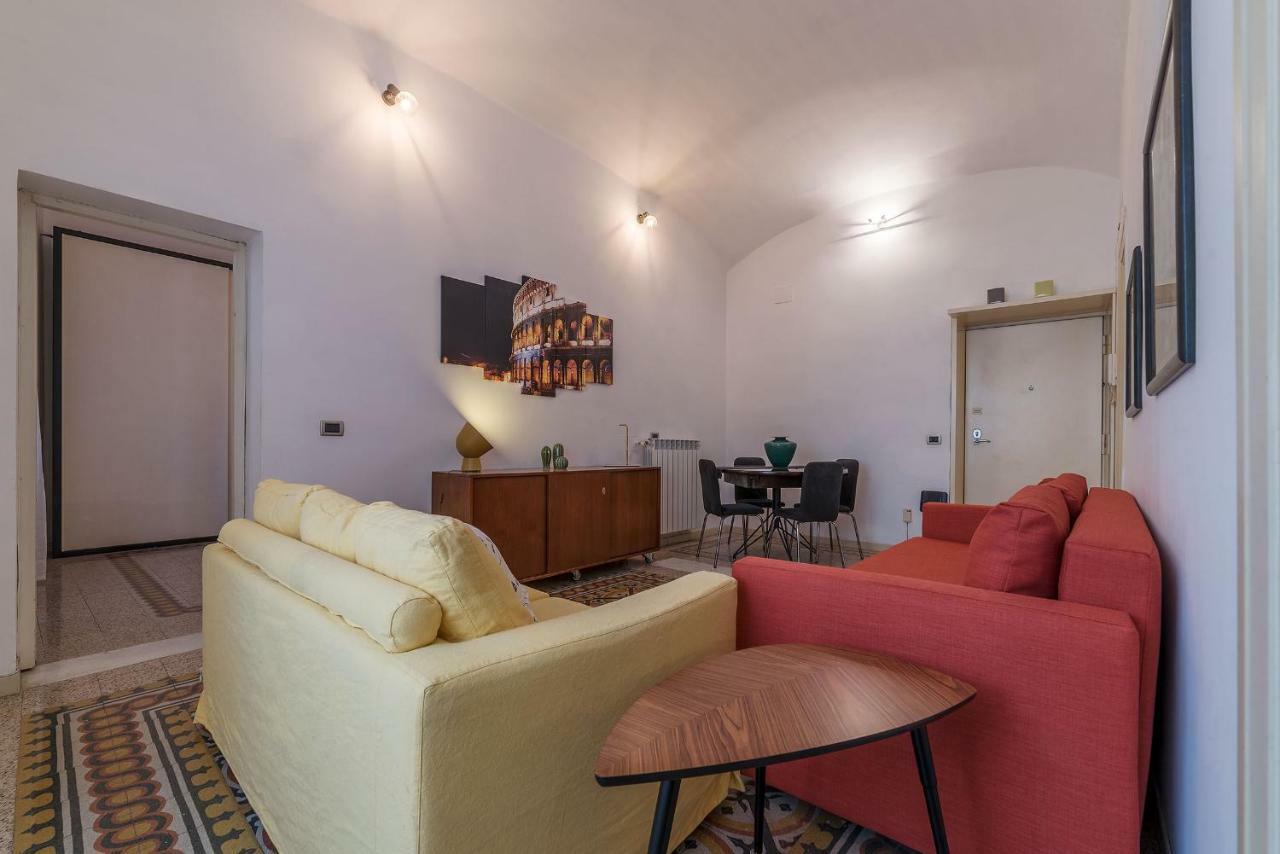 San Giovanni & Colosseo Roomy Flat Roma Eksteriør bilde